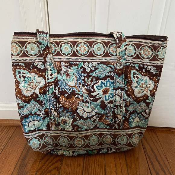 Vera Bradley Java Blue Tote/Diaper Bag. - Picture 2 of 6
